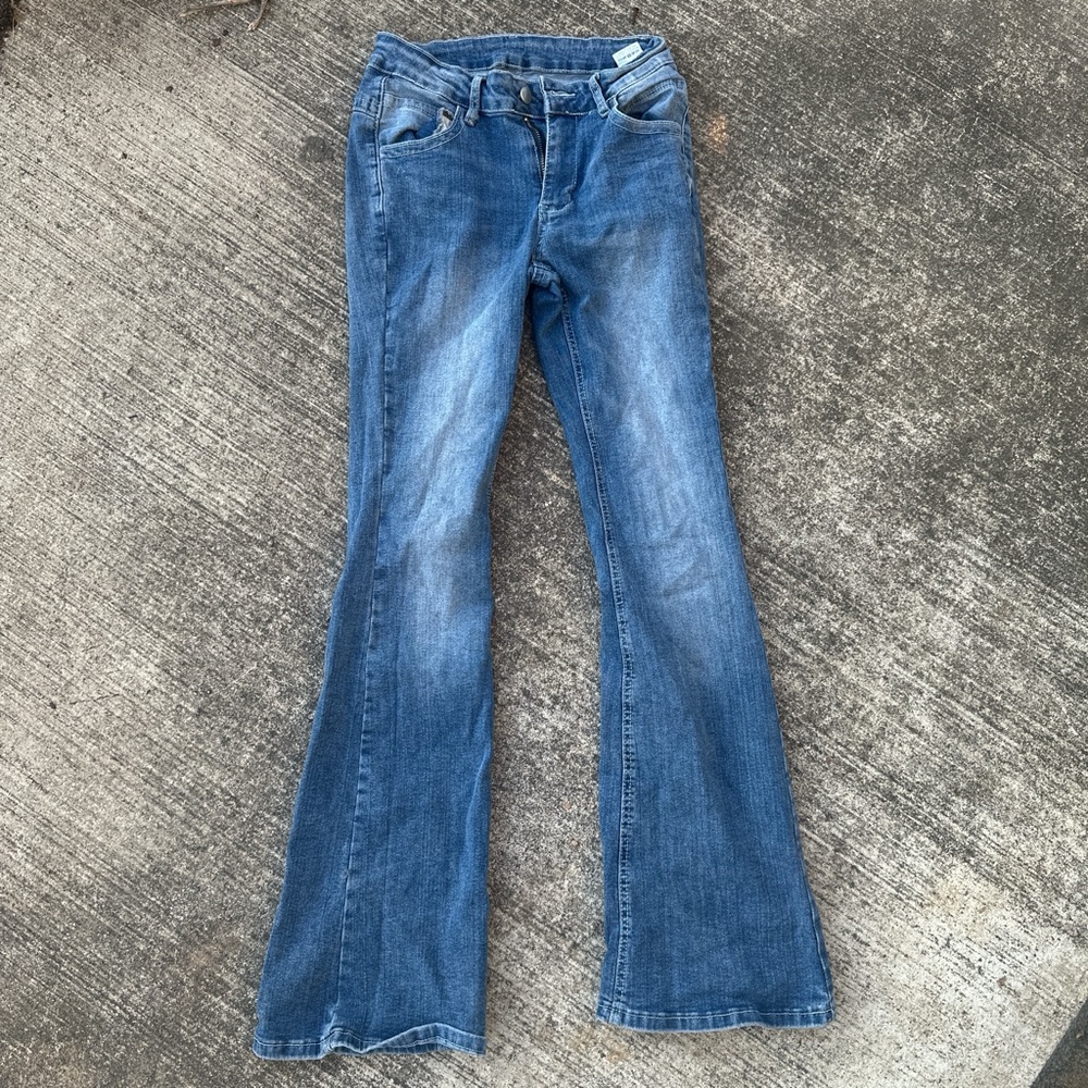 flared jeans